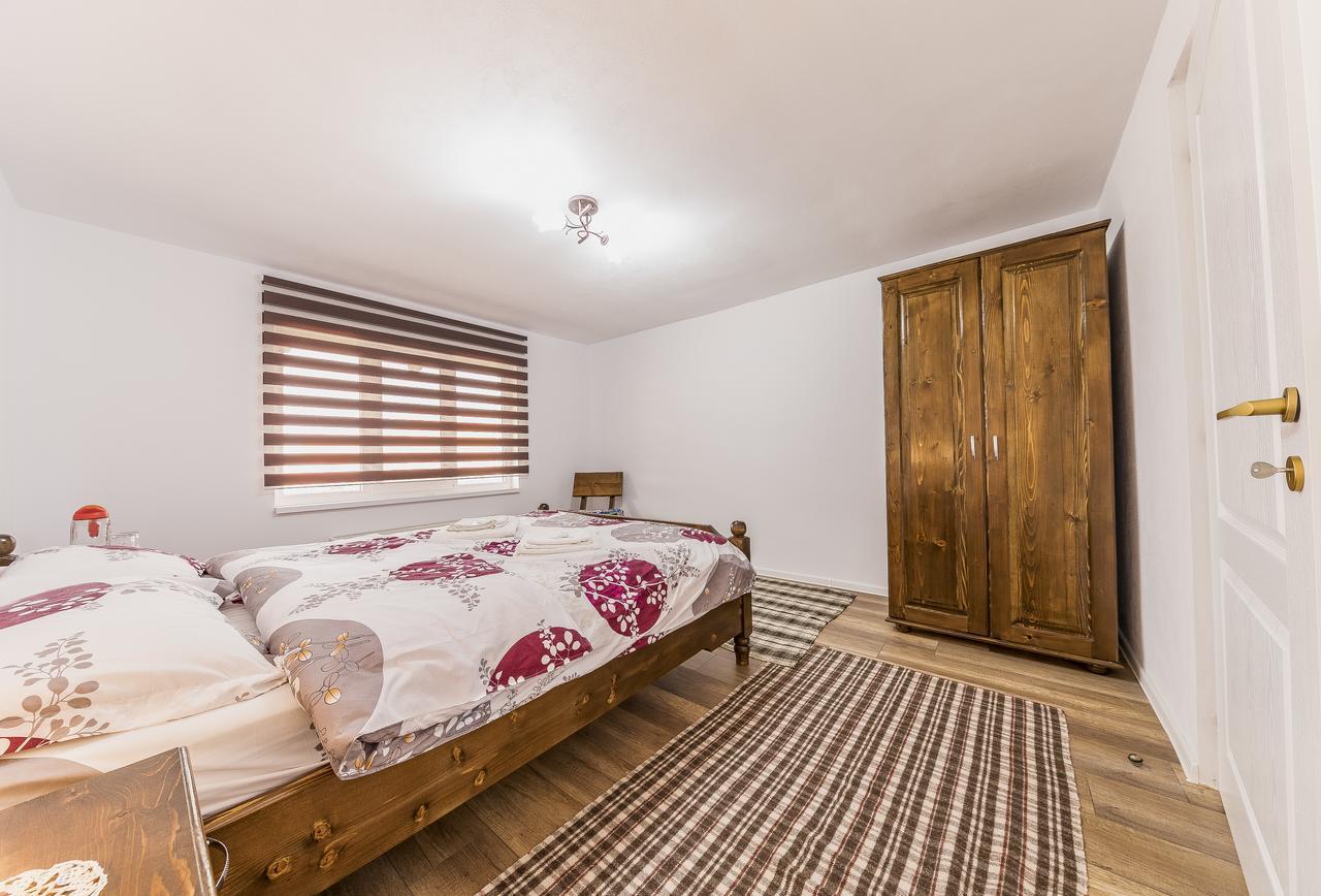 Casa Iancu Hotel Jina Kültér fotó
